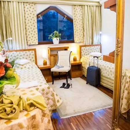 Manor House Luxury Of Silence 4*