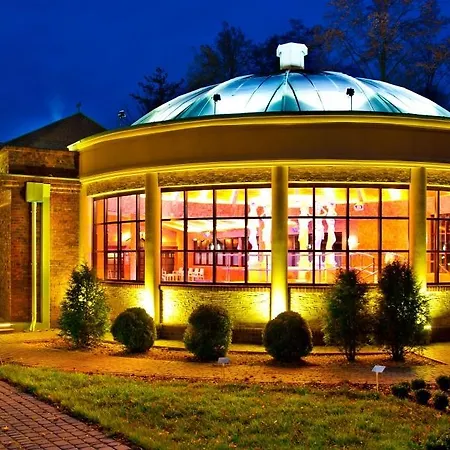 Hotell Manor House Dla Doroslych
