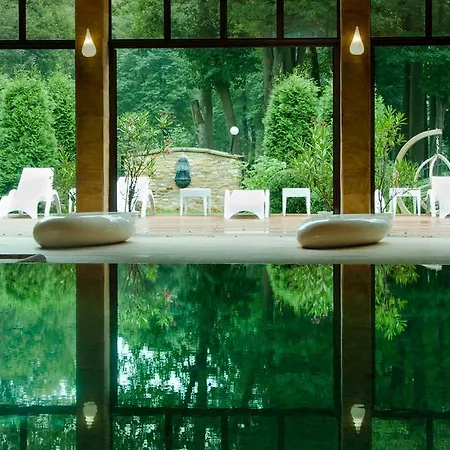 Hotell Manor House Dla Doroslych