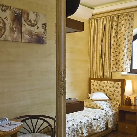 Manor House Luxury Of Silence 4*