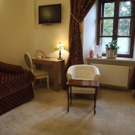 Manor House Luxury Of Silence 酒店 4*