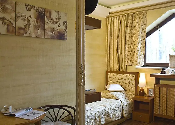 Manor House Luxury Of Silence 4*