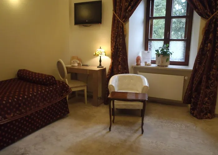 Manor House Luxury Of Silence Hotel 4*