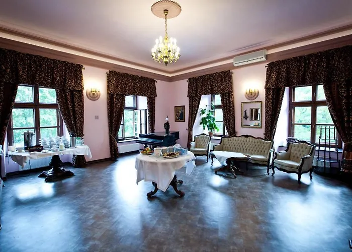 Manor House Luxury Of Silence 4* Chlewiska